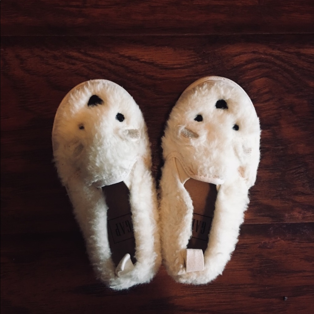 Gap furry bear shoes. EUC